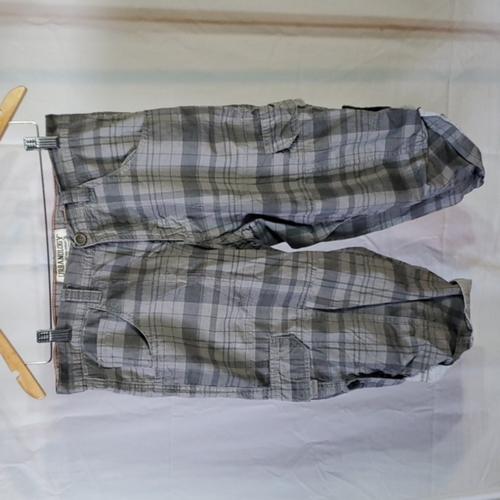 3 for $30……Urbanology capris.‎